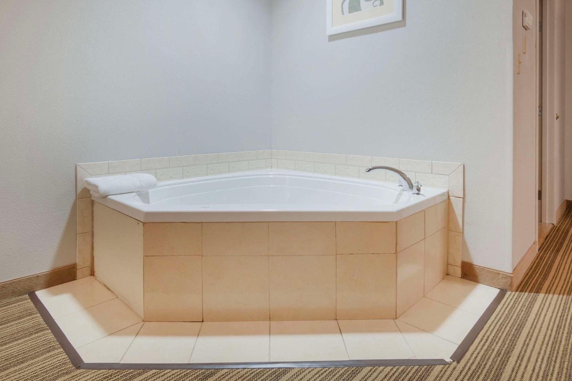Country Inn & Suites By Radisson, Columbia, Mo المظهر الخارجي الصورة